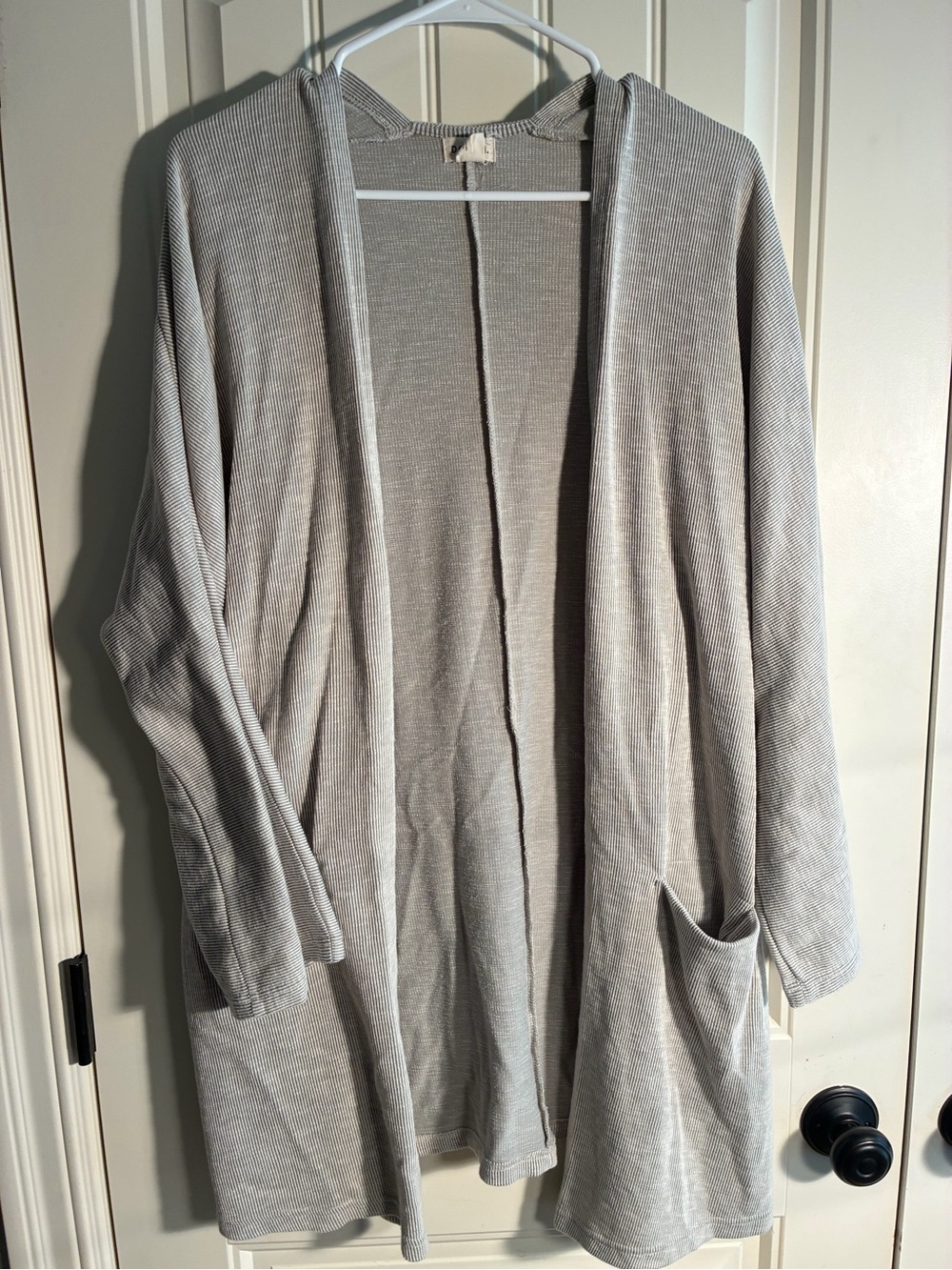 DONNI. Light Gray Open-Front ribbed Cardigan women’s xl